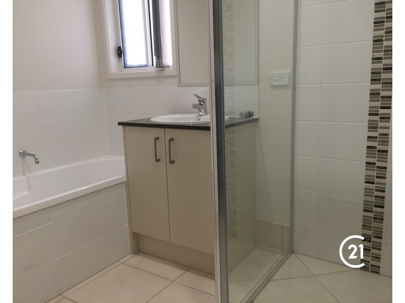 50 Lemongrass Circuit, Griffin QLD 4503