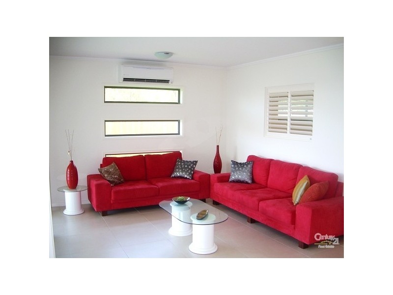 6 Kagan Close, Bridgeman Downs QLD 4035