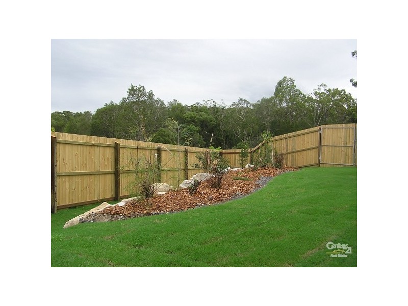 19 Stirling Esplanade, Griffin QLD 4503
