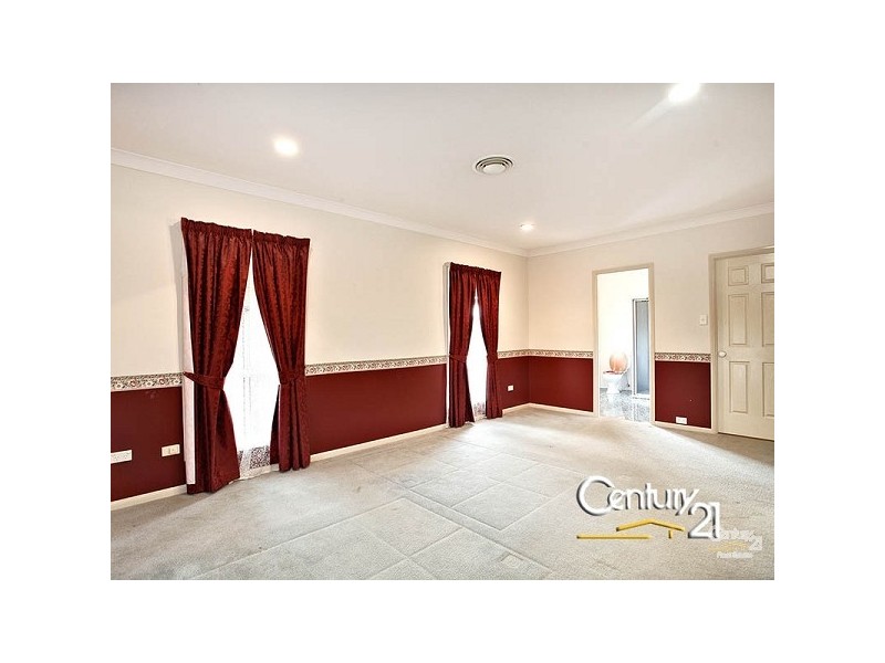 9 Hayward Avenue, Cashmere QLD 4500