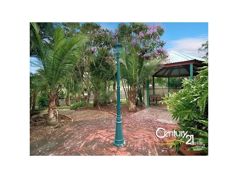 9 Hayward Avenue, Cashmere QLD 4500