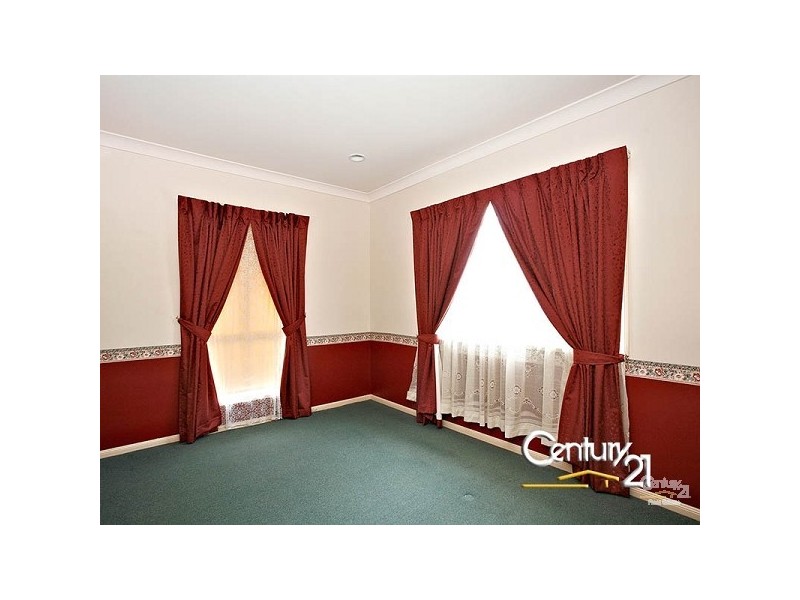 9 Hayward Avenue, Cashmere QLD 4500