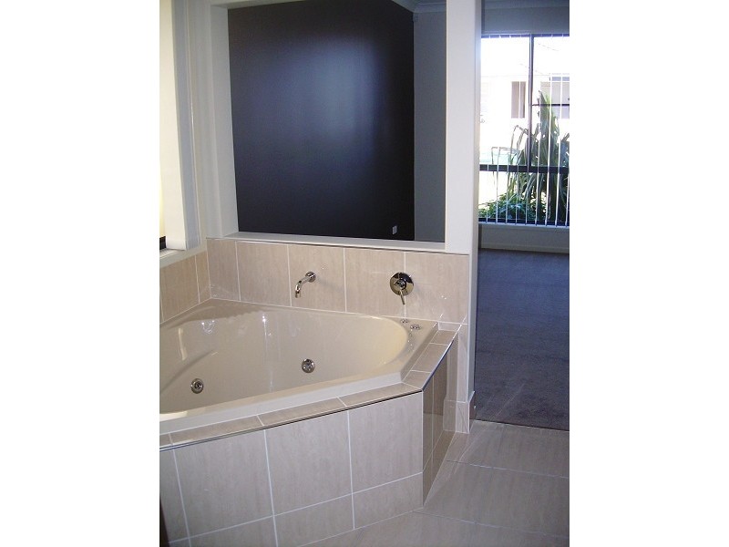 Warner QLD 4500