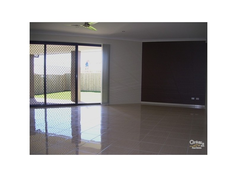 Warner QLD 4500
