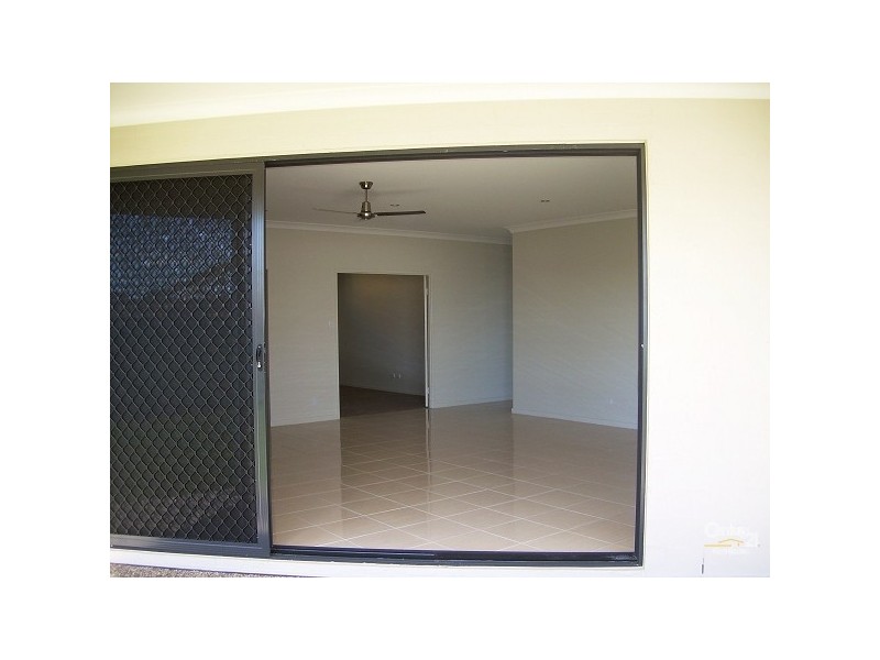 Warner QLD 4500