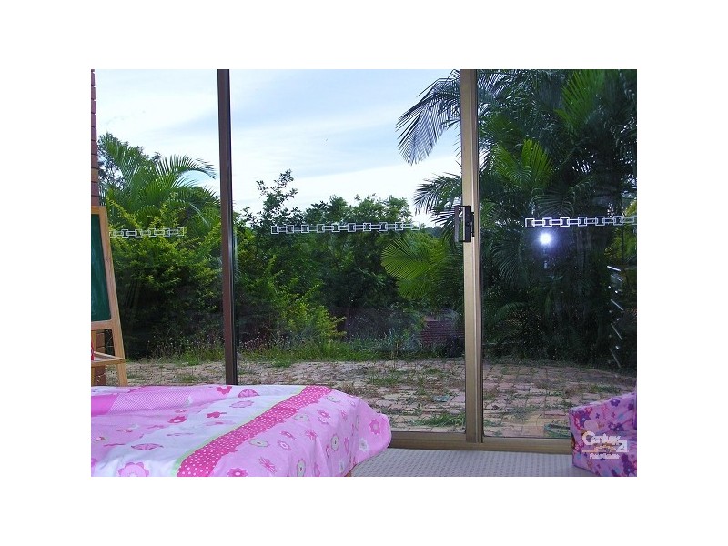 Eatons Hill QLD 4037