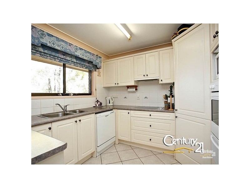 9 Rosewood Dr, Strathpine QLD 4500