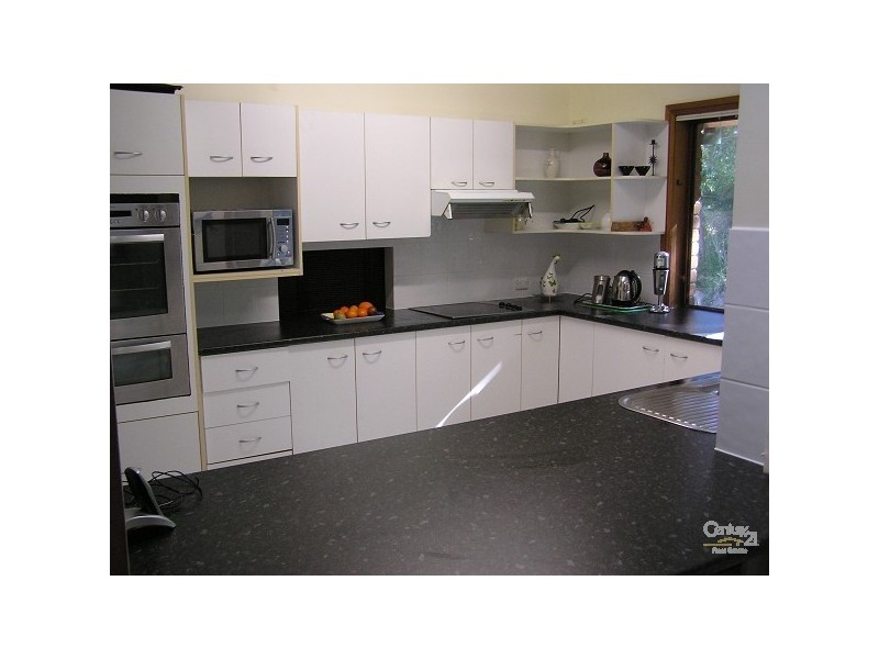 4 Kestrel Ct, Warner QLD 4500