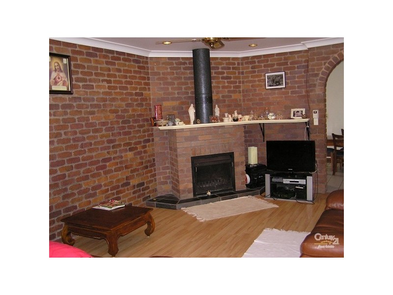 4 Kestrel Ct, Warner QLD 4500