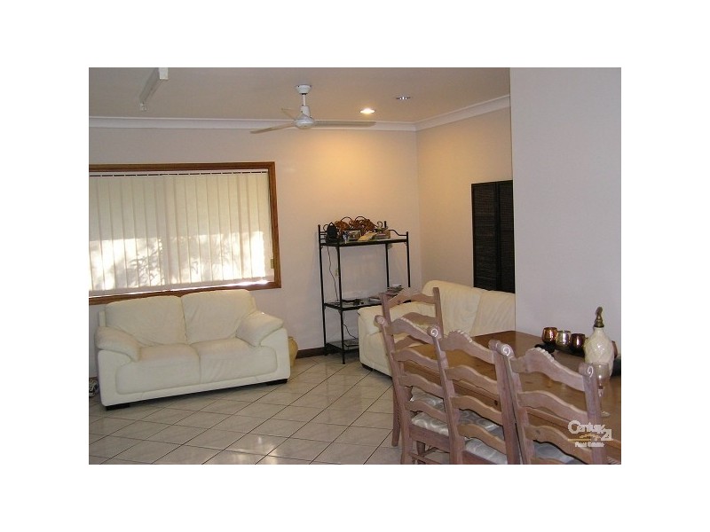 4 Kestrel Ct, Warner QLD 4500
