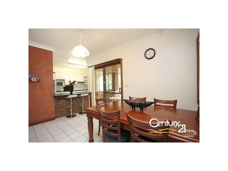 4 Kestrel Ct, Warner QLD 4500