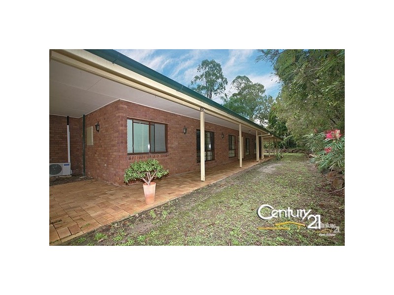 4 Kestrel Ct, Warner QLD 4500