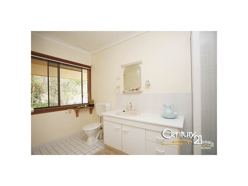 4 Kestrel Ct, Warner QLD 4500