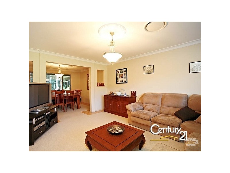 1 Pheasant Ct, Cashmere QLD 4500