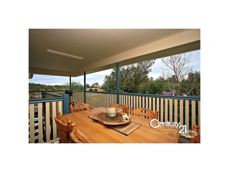 8 Gum Leaf Ct, Albany Creek QLD 4035
