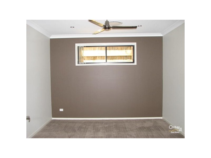 63 Rolland Parade, Warner QLD 4500