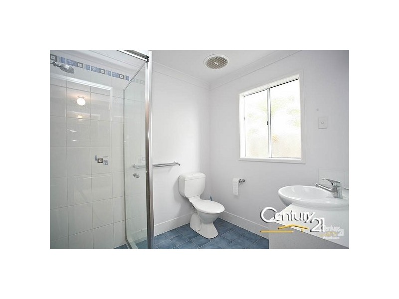 10 Lukla Ct, Warner QLD 4500