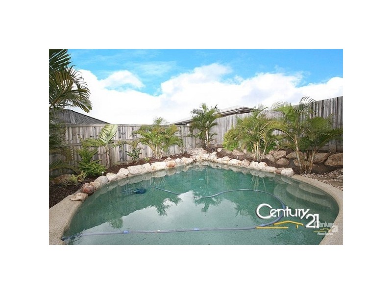 10 Lukla Ct, Warner QLD 4500