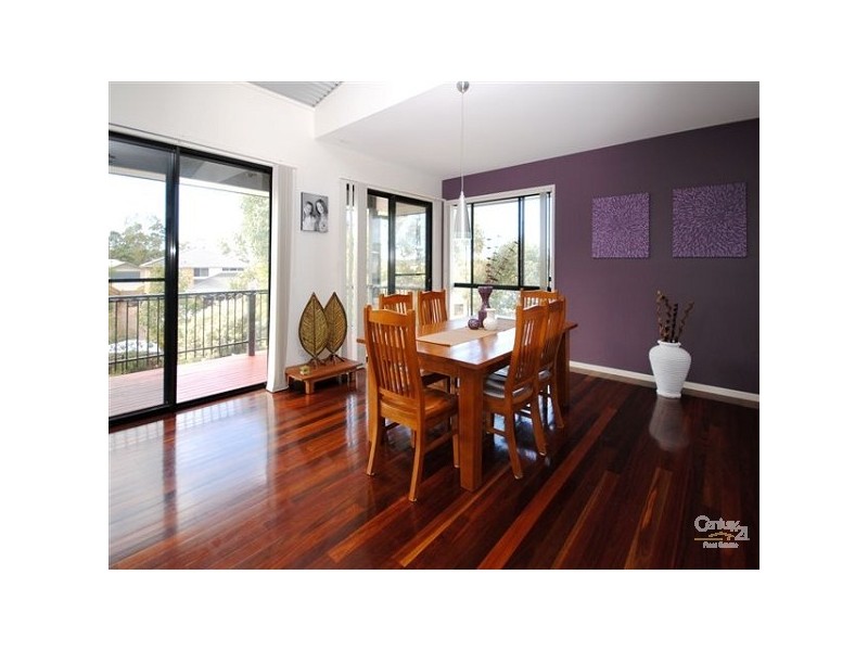 89 Corvus Dr, Cashmere QLD 4500
