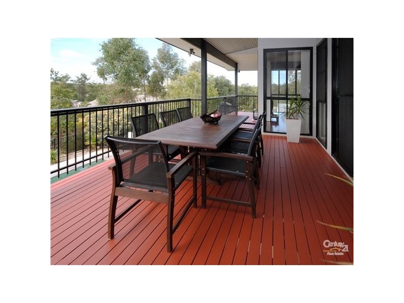 89 Corvus Dr, Cashmere QLD 4500