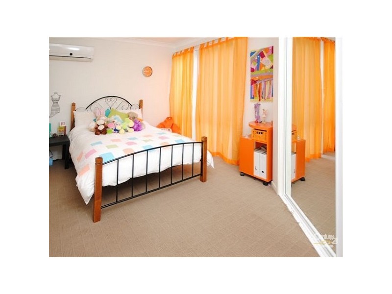 89 Corvus Dr, Cashmere QLD 4500