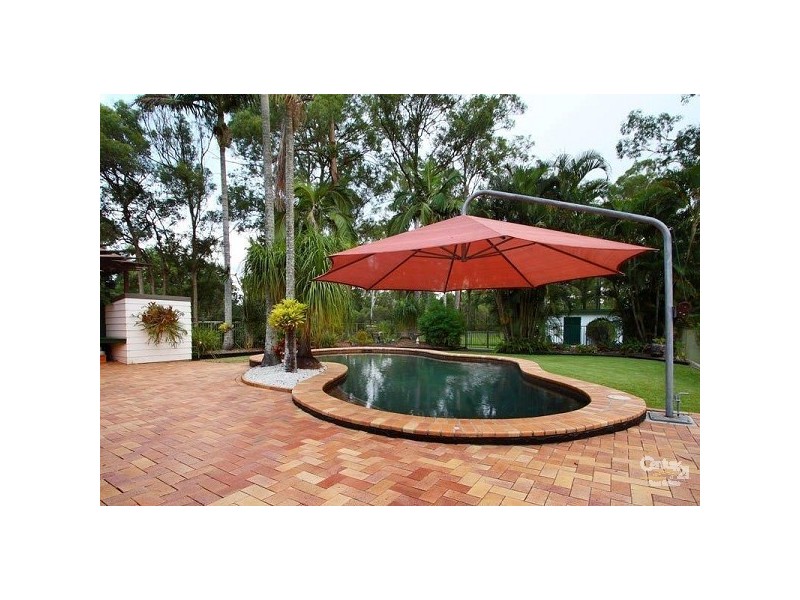 17 Gordons Crossing Rd East, Joyner QLD 4500