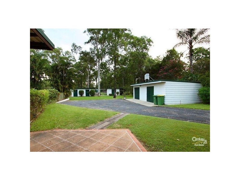 17 Gordons Crossing Rd East, Joyner QLD 4500