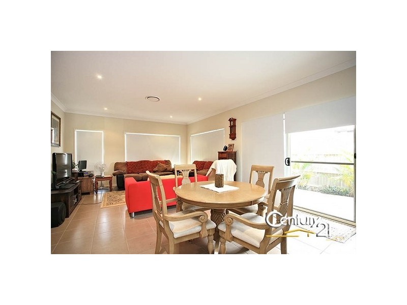 18 Ningaui Cres, North Lakes QLD 4509