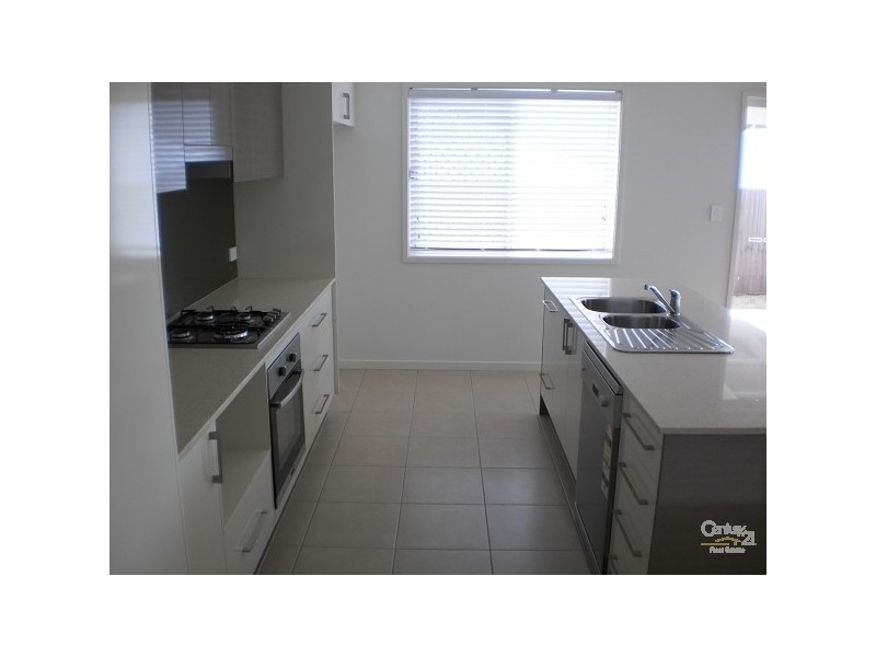 26 Winlock Cct, Warner QLD 4500