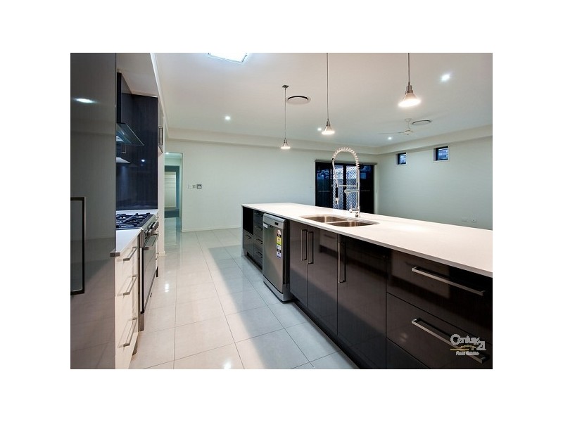 24 Caspian Pde, Warner QLD 4500