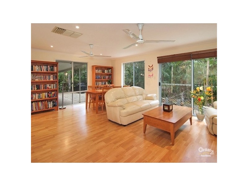 20 Clematis Court, Cashmere QLD 4500