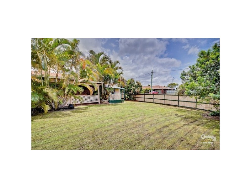 1 Rosewood Dr, Strathpine QLD 4500