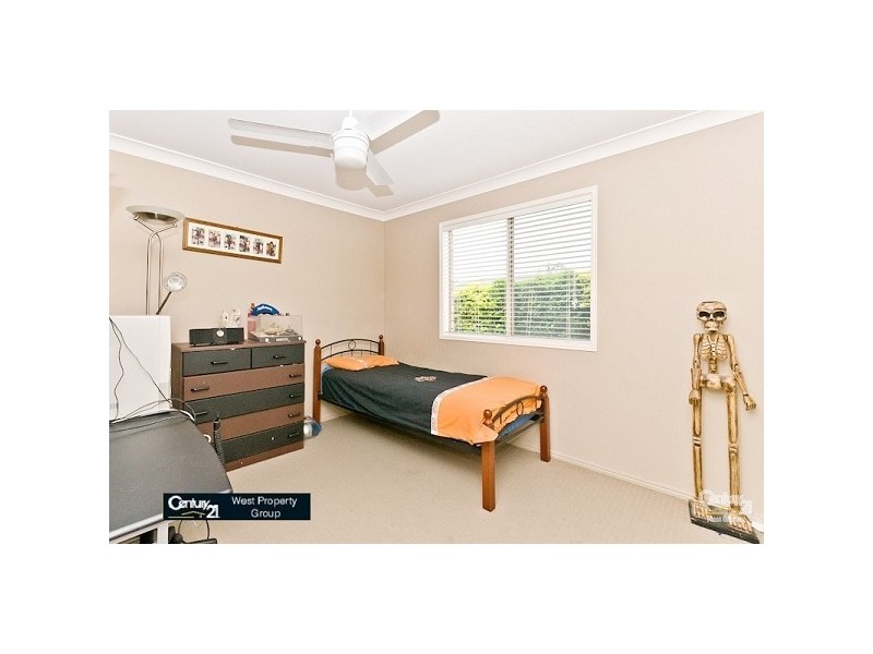 9 Sonata Dr, Warner QLD 4500