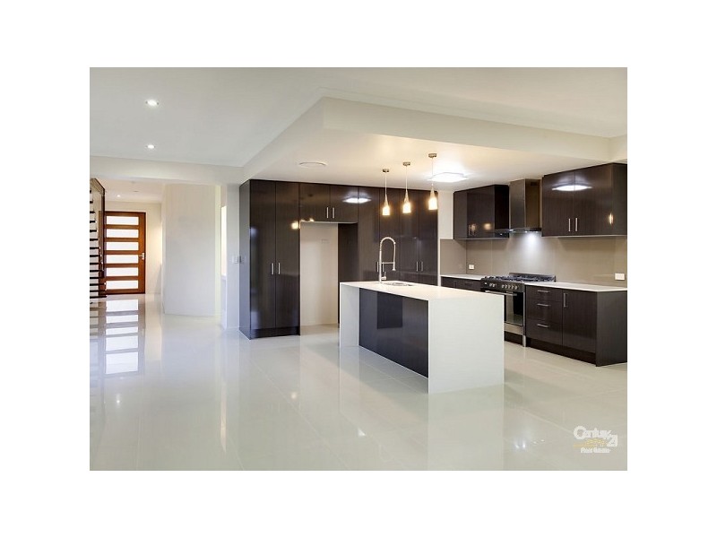 10 Rolland Pde, Warner QLD 4500