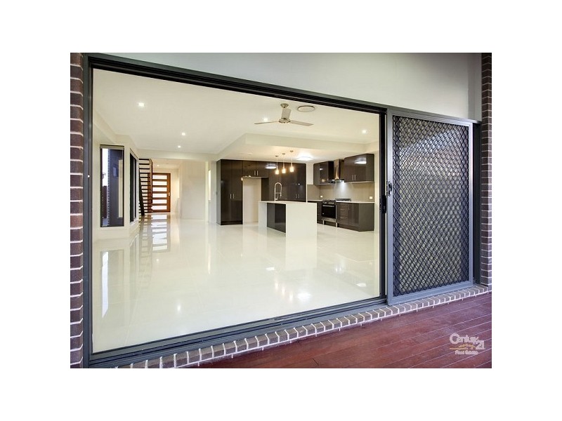 10 Rolland Pde, Warner QLD 4500