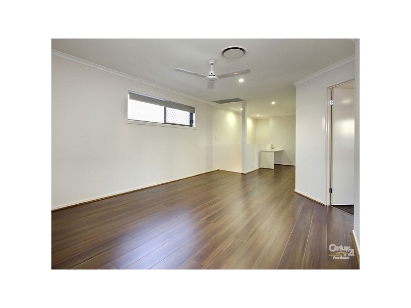 10 Rolland Pde, Warner QLD 4500