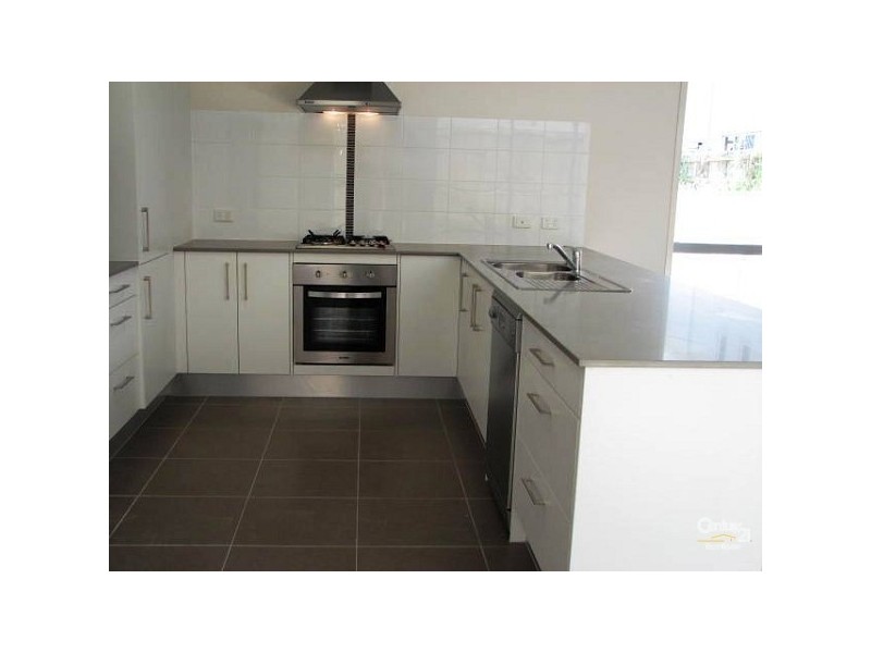 4 Caspian Pde, Warner QLD 4500