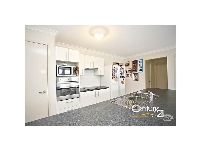 6 Hillary Dr, Warner QLD 4500