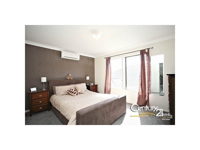 6 Hillary Dr, Warner QLD 4500