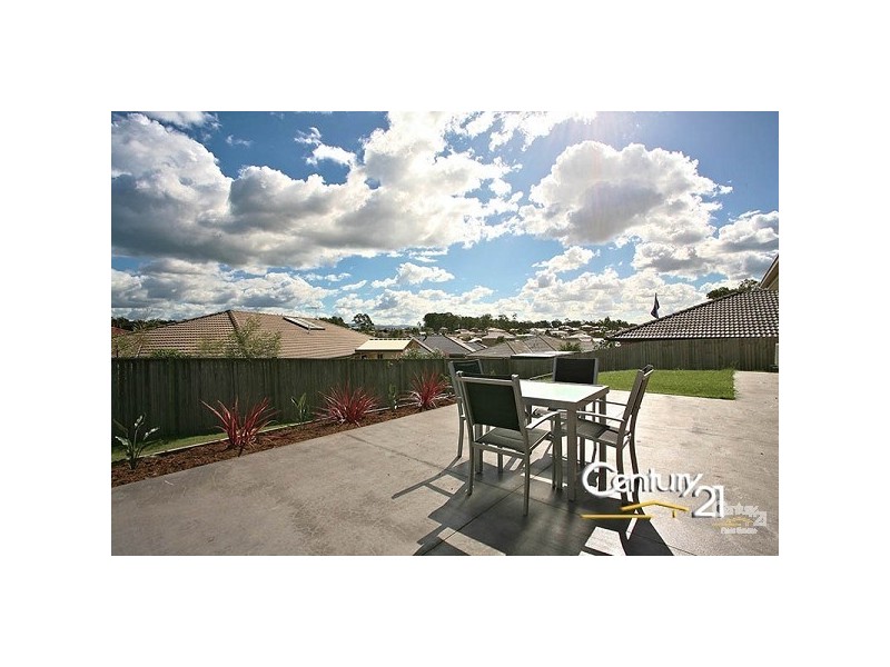 6 Hillary Dr, Warner QLD 4500