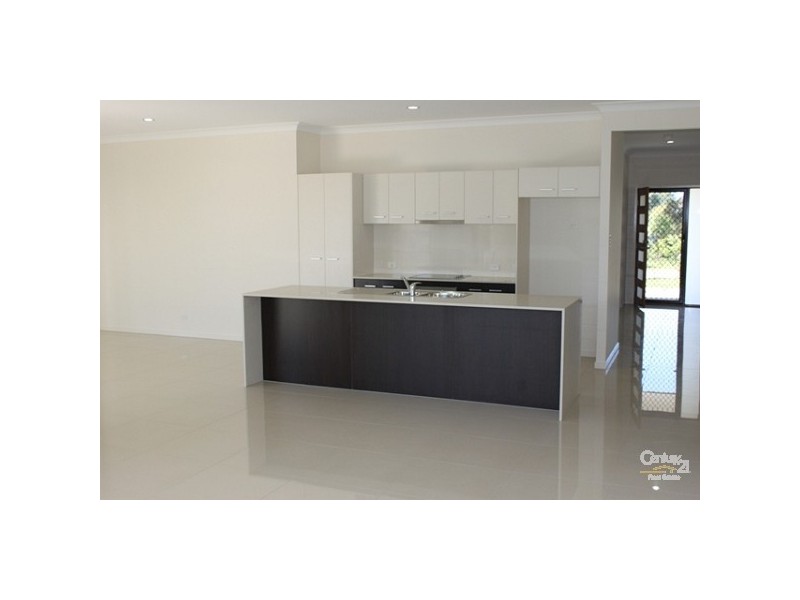 16 Morene Crescent, Warner QLD 4500