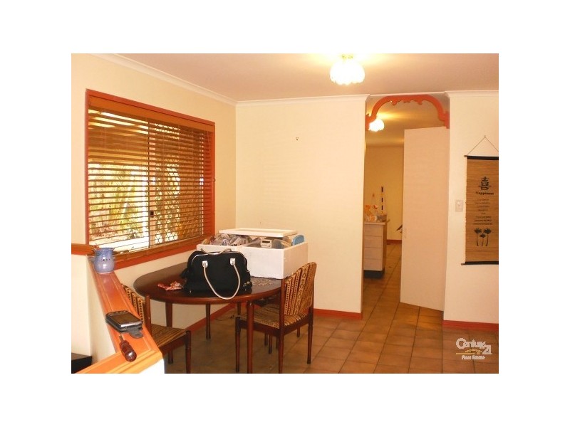 7 Tokai Court, Petrie QLD 4502