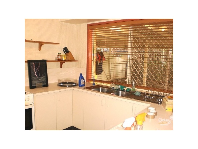 7 Tokai Court, Petrie QLD 4502