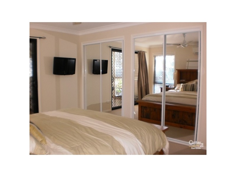 Eatons Hill QLD 4037