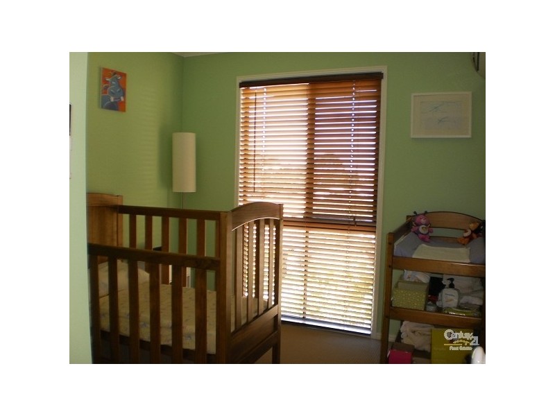 Eatons Hill QLD 4037