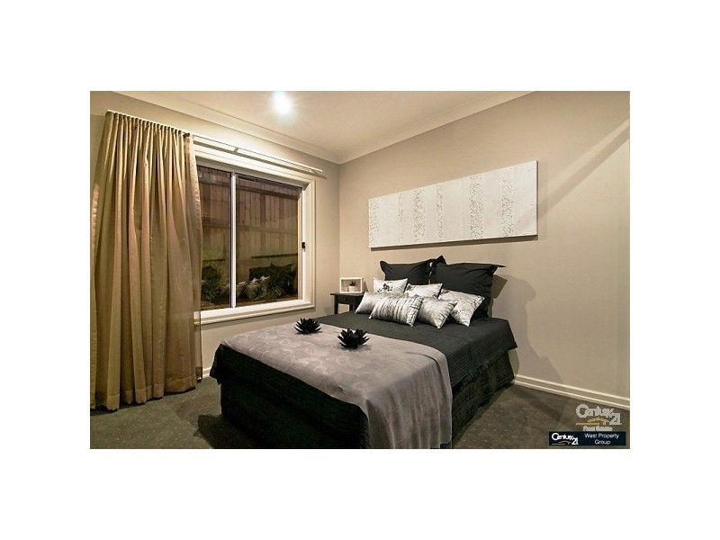 Warner QLD 4500