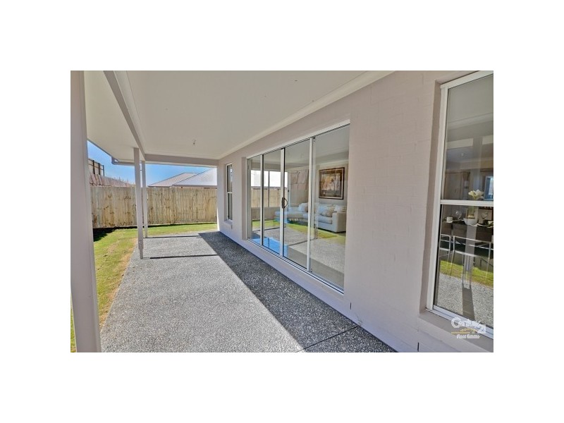 21 Moor Circuit, Warner QLD 4500