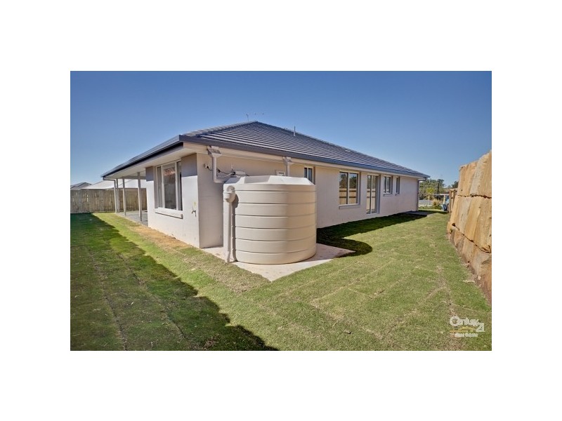 21 Moor Circuit, Warner QLD 4500