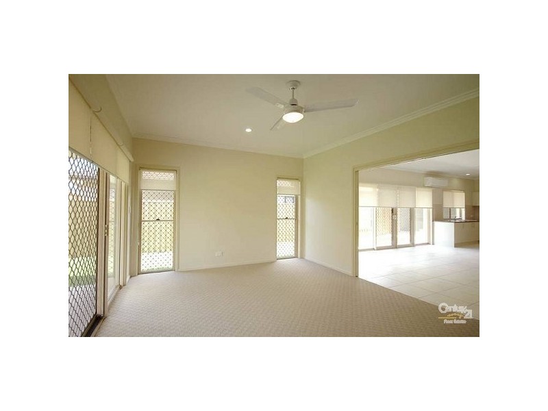 North Lakes QLD 4509