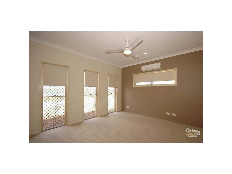 North Lakes QLD 4509